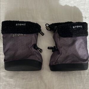 Stone Baby Booties sz M